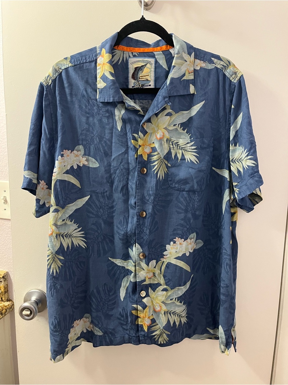 Tommy Bahama Men's 25th Anniversary "Open Water Blooms" Camp Shirt EUC Large